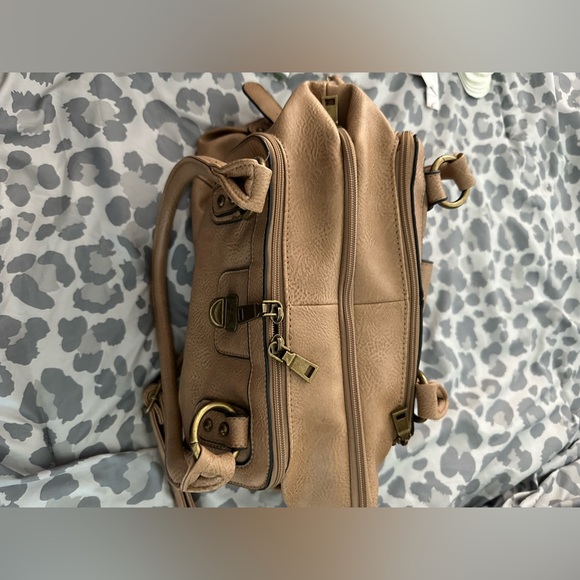 BLACK RIVET LARGE BROWN GENUINE LEATHER 4 COMPARTMENT PURSE 👛 - Picture 4 of 14